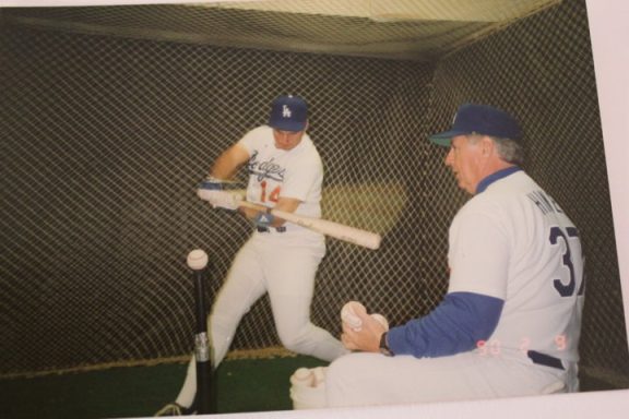Mike Scioscia. Dodgers
